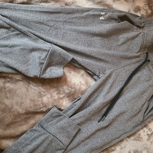 Womens XS Under Armour heat gear joggers